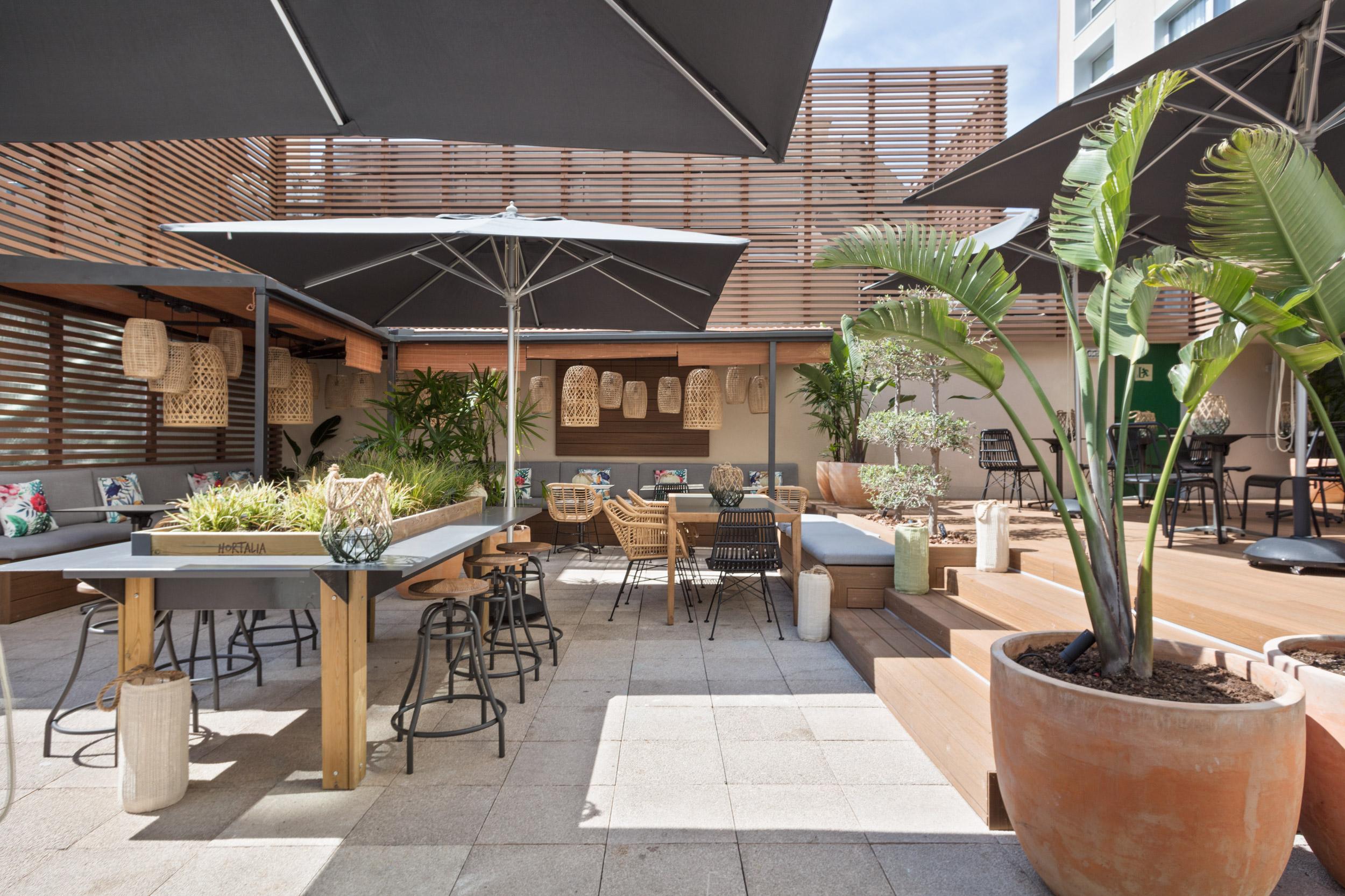 Hotel Barcelona Apolo, Affiliated by Meliá Esterno foto