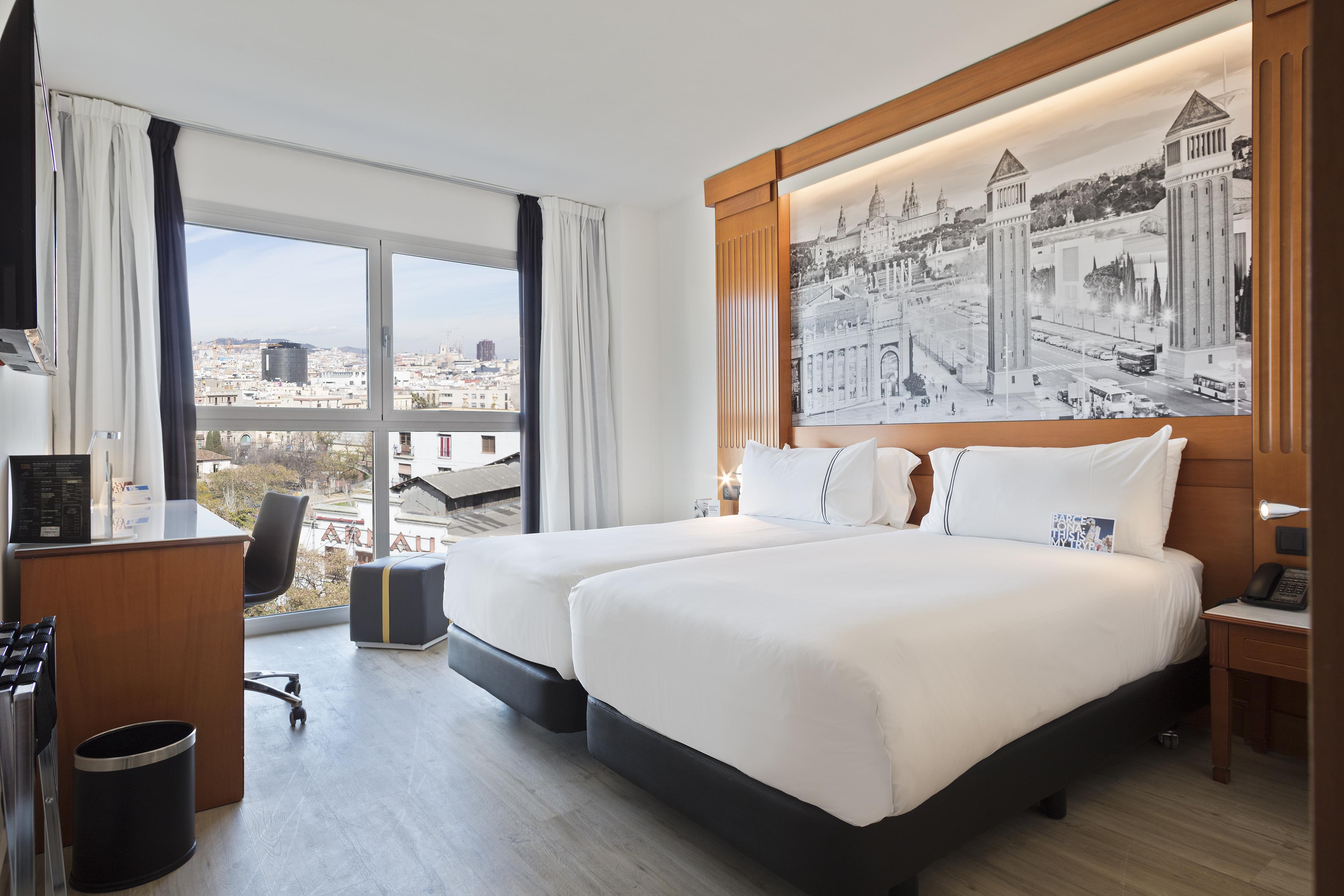 Hotel Barcelona Apolo, Affiliated by Meliá Esterno foto