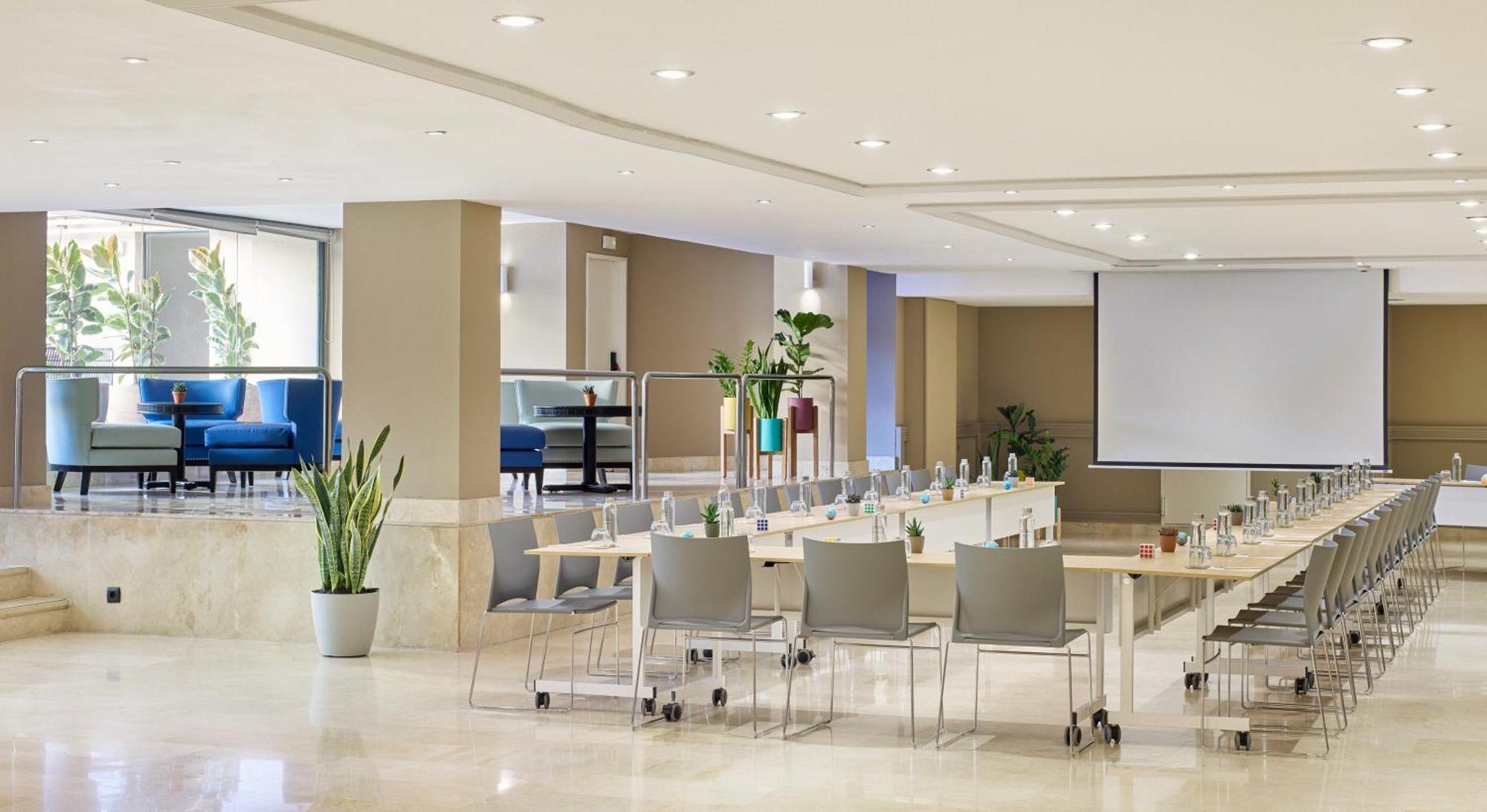 Hotel Barcelona Apolo, Affiliated by Meliá Esterno foto
